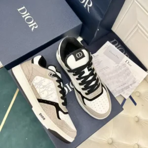 B27 LOW-TOP SNEAKER – CD141