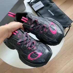 BALENCIAGA 3XL SNEAKER – BB283