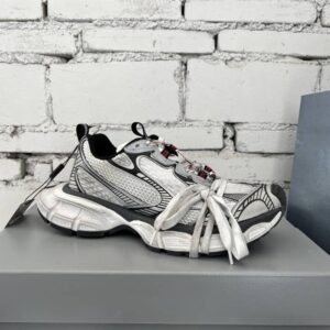 BALENCIAGA MEN’S 3XL TRAINERS – BB216