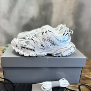 BALENCIAGA TRACK SNEAKER – BB251