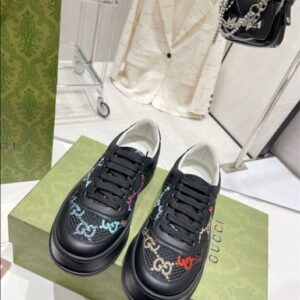 GUCCI MEN’S GG SNEAKER – GC136