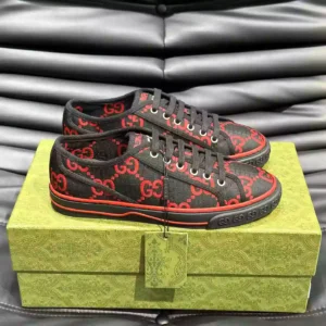 GUCCI TENNIS 1977 SHOES SNEAKERS IN BLACK/RED – GC282