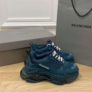 BALENCIAGA MEN’S TRIPLE S SNEAKER CLEAR SOLE – BB186