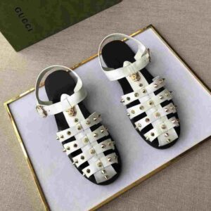 GUCCI SANDAL WITH DOUBLE G – SDG003