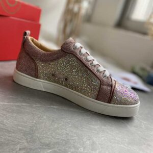 CHRISTIAN LOUBOUTIN LOW TOP SNEAKER – CL154