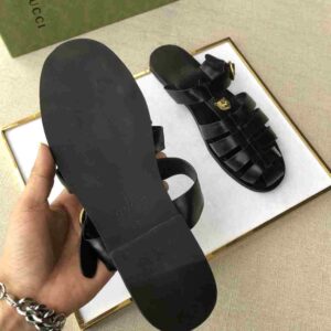 GUCCI SANDAL WITH DOUBLE G – SDG009