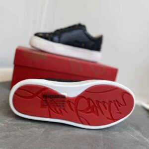 CHRISTIAN LOUBOUTIN LOW TOP SNEAKER – CL148