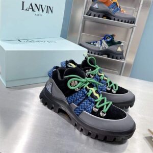 LOUIS VUITTON SNEAKER – LSVT323