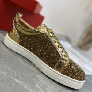 CHRISTIAN LOUBOUTIN LOW TOP SNEAKER – CL153