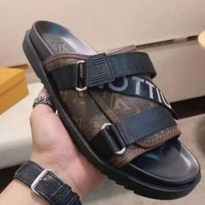 LOUIS VUITTON SANDAL – LVS26