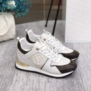 LV RUN AWAY SNEAKER – LSVM061